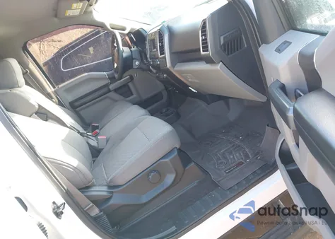 2016 Ford F-150 Xlt z USA, uszkodzony, nr VIN 1FTEW1C83GFC31526